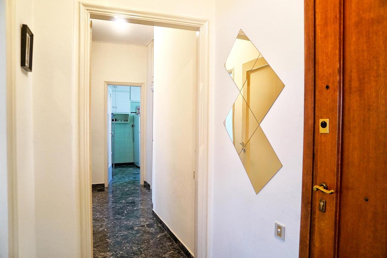 70M2 Apartment 4 Mins From Athens Central Station! Exterior photo