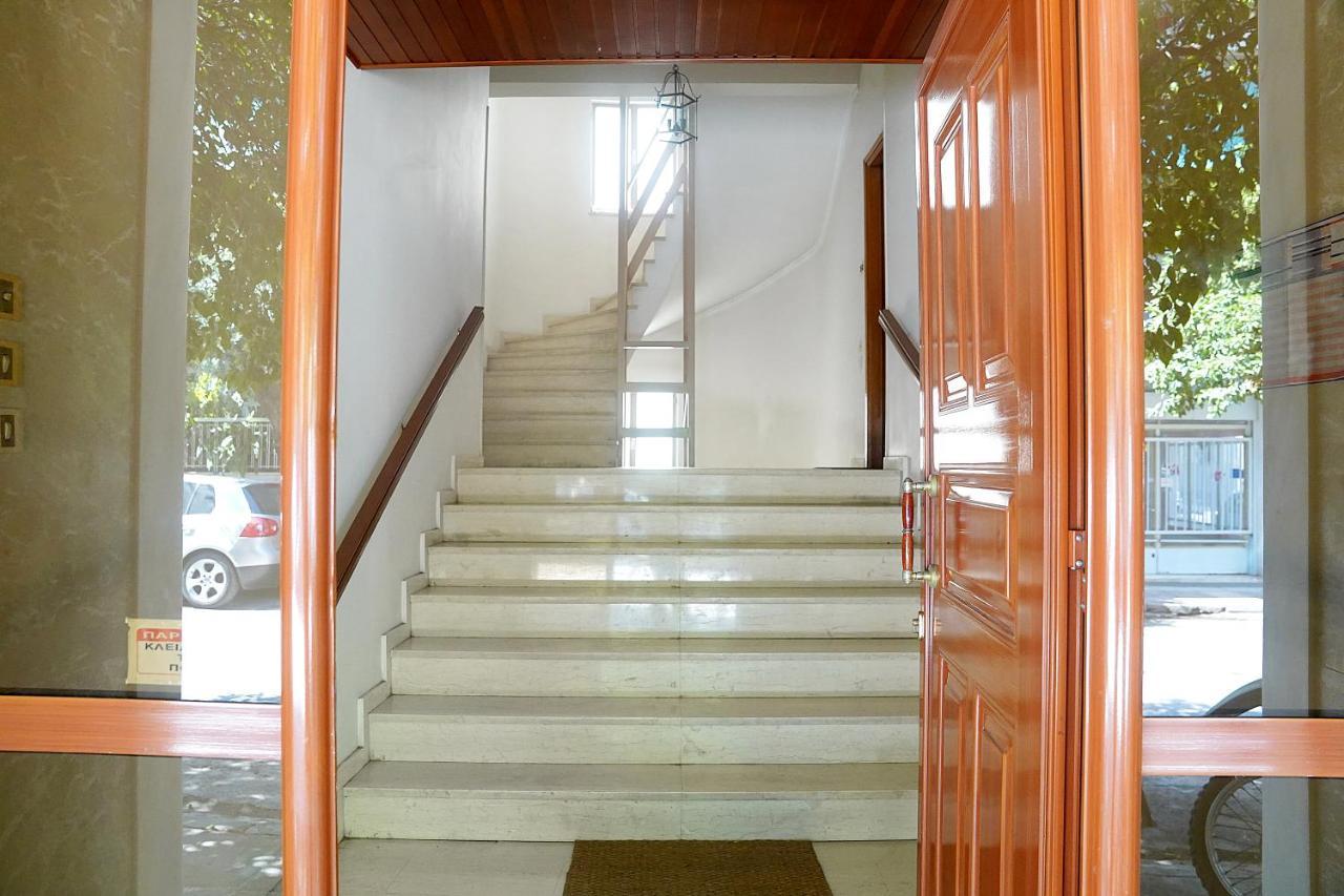 70M2 Apartment 4 Mins From Athens Central Station! Exterior photo