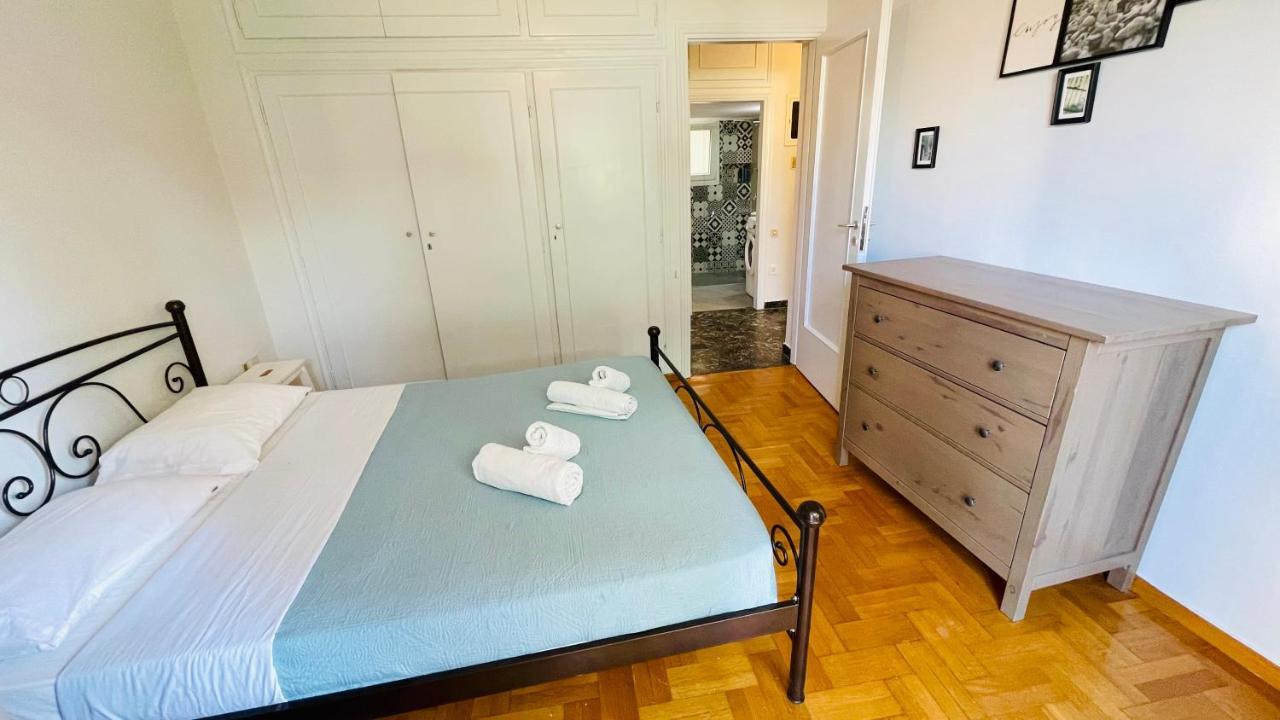 70M2 Apartment 4 Mins From Athens Central Station! Exterior photo
